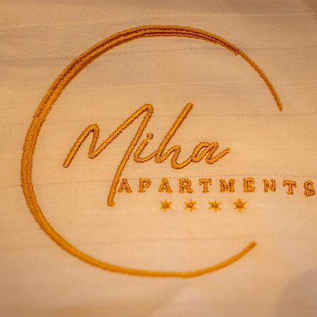 Miha Luxury Apartment ベオグラード エクステリア 写真